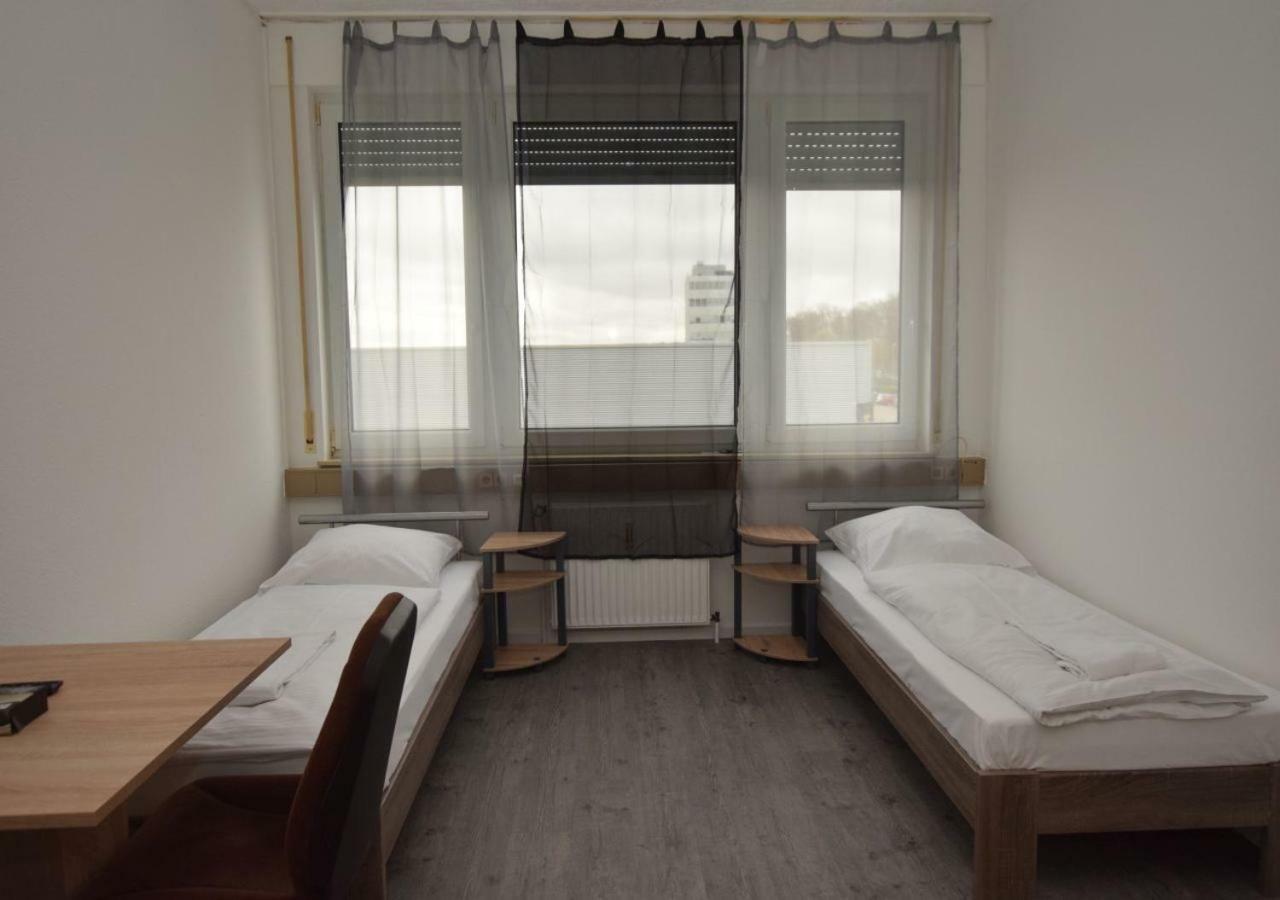 Monteurzimmer Messe Airport Wolfschlugen Екстериор снимка